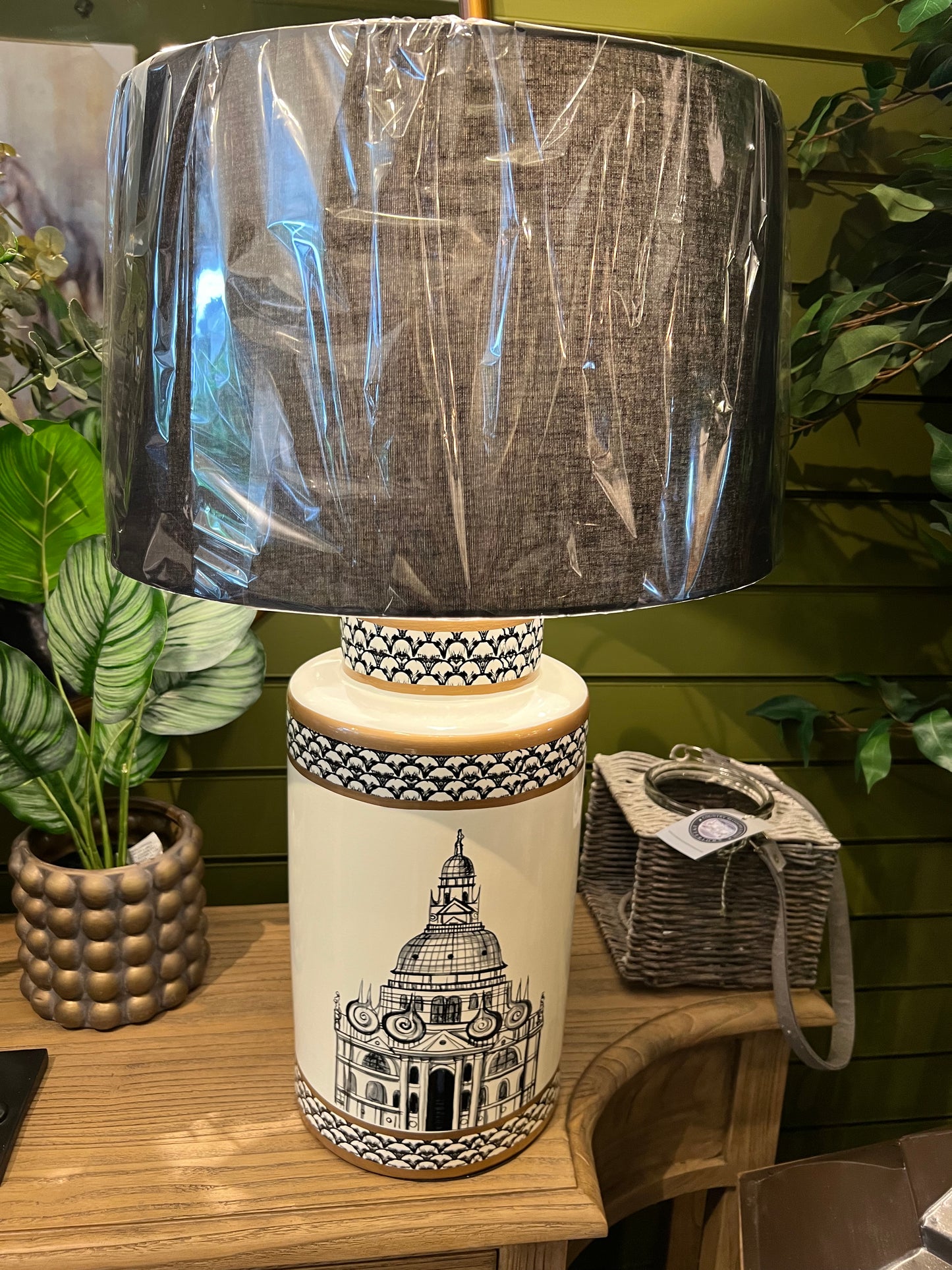 Teisha Ceramic Lamp