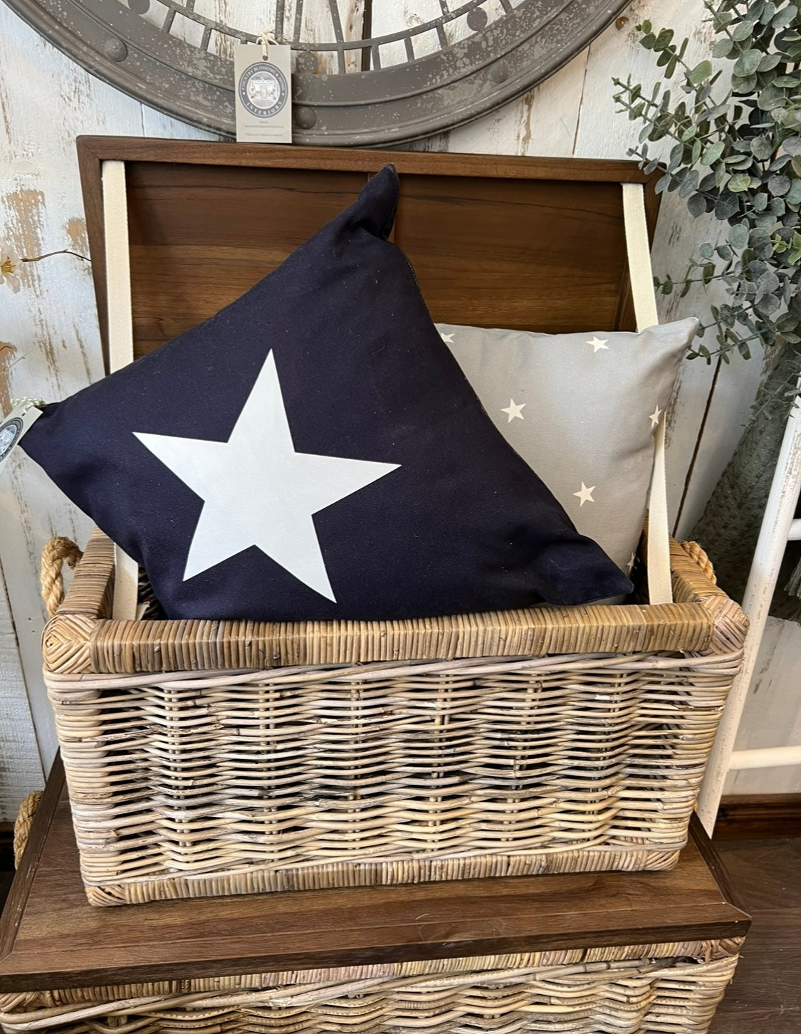 Rattan Storage Trunk with Wooden Top